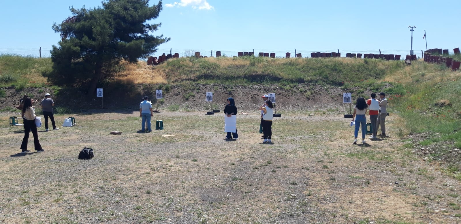 Mülkiyet Koruma ve Güvenlik Bölümü Özel Güvenlik ve Koruma Programı Öğrencileri Silah Atış Eğitimlerini Gerçekleştirdi.